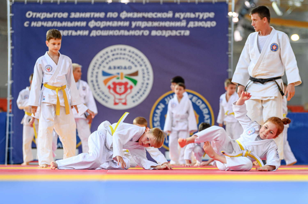 SIR_5330.jpg SIR_5330.jpg