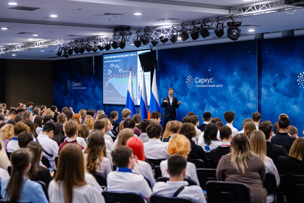 SIR_1670.jpg SIR_1670.jpg