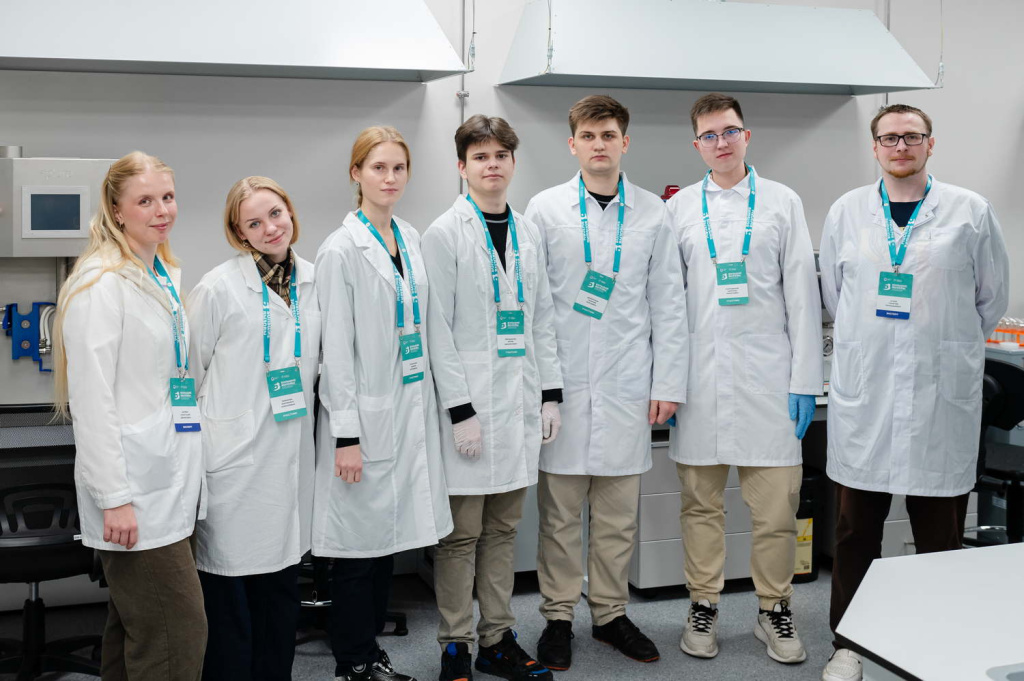 SIR_3371.jpg SIR_3371.jpg